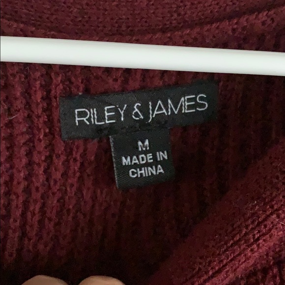 Riley and James sweater - Picture 3 of 5